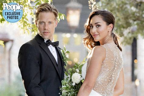 Actors Shaun Sipos and Lindsey Morgan Are Married